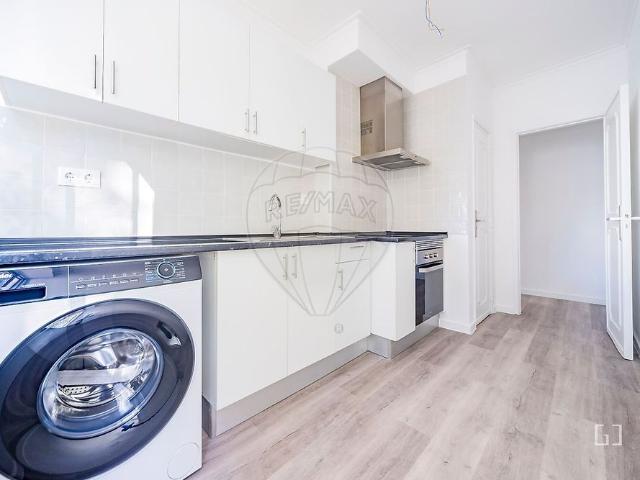 Apartamento alugar em Mem Martins, Sintra