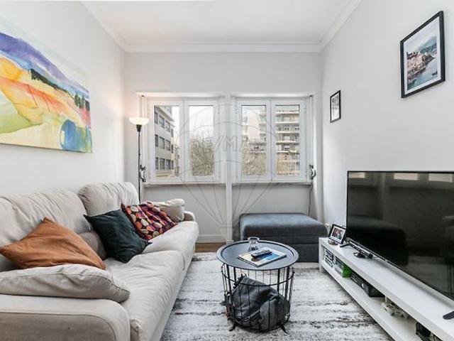 Apartamento alugar em São Domingos de Benfica, Lisboa