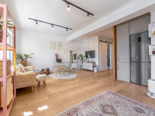 Apartamento alugar em Núcleo Urbano Histórico de Oeiras, Oeiras