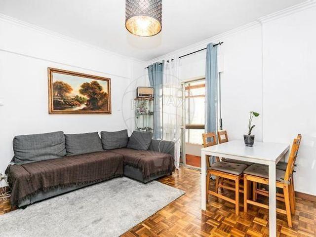 Apartamento alugar em Amadora, Lisboa