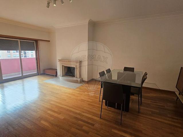 Apartamento alugar em Odivelas, Lisboa