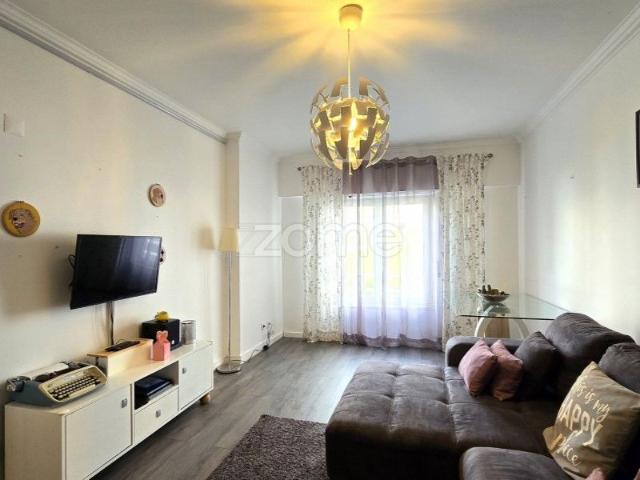 Apartamento alugar em Bairro Olaio, Odivelas