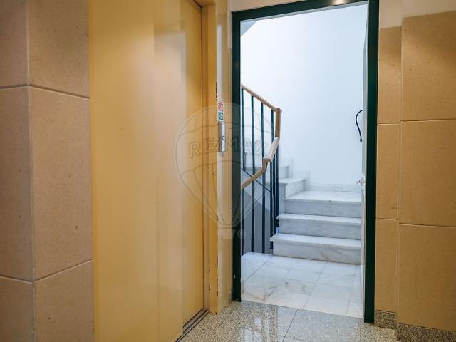Apartamento alugar em Santo António, Lisboa