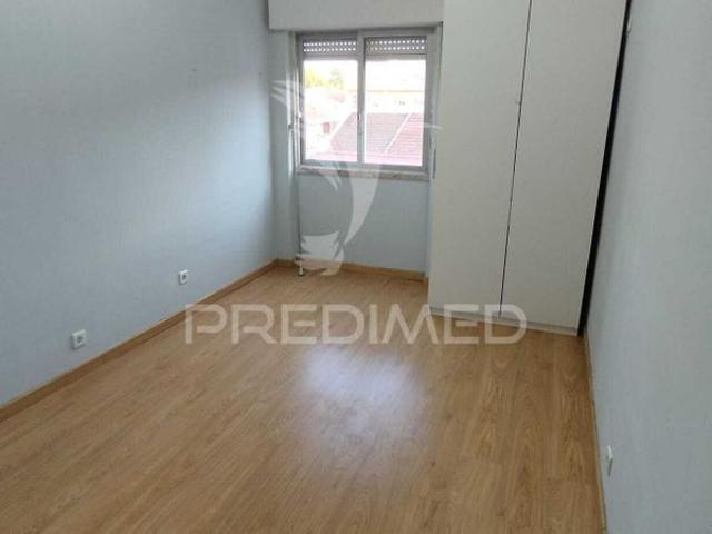 Apartamento alugar em Calhandriz, Lisboa