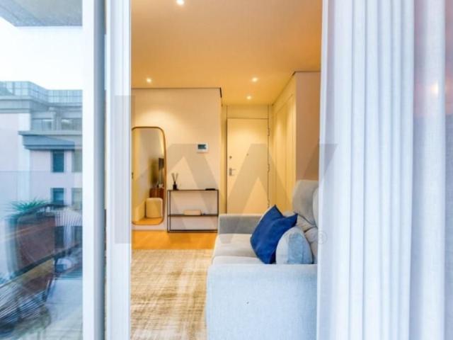 Apartamento alugar em Estrela, Lisboa