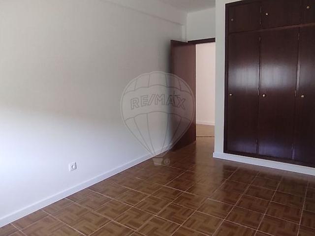 Apartamento alugar em Santo Isidoro, Mafra
