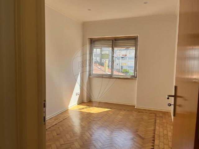 Apartamento alugar em Villa Park, Amadora