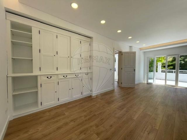 Apartamento alugar em Bairro da Fonte Longa, Sintra