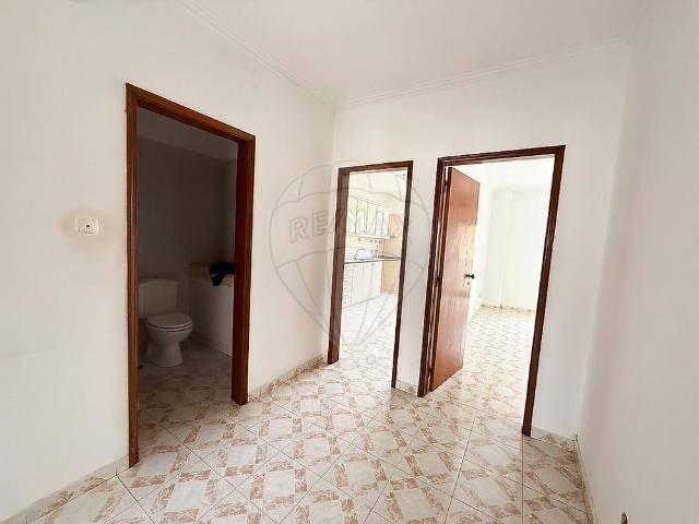 Apartamento alugar em Bairro Olaio, Odivelas