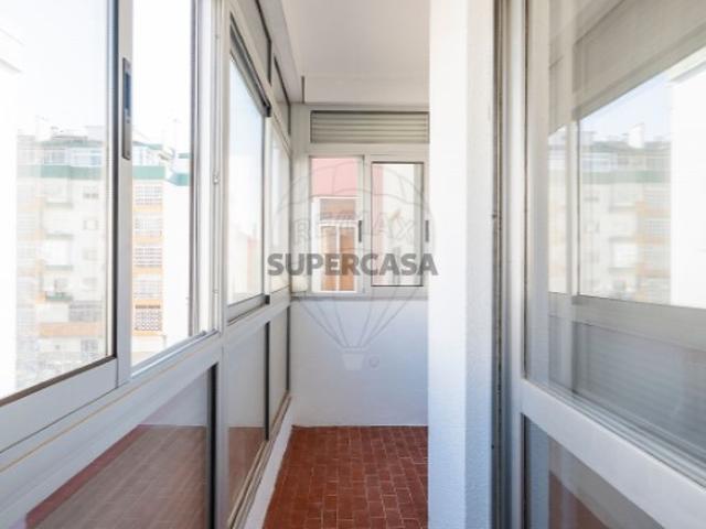 Casa venda em Urbanização das Urmeiras, Loures