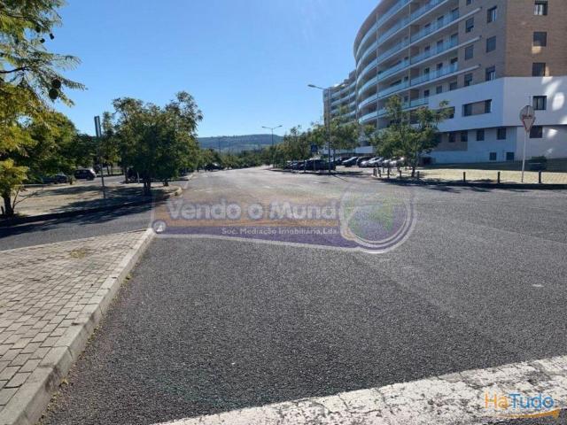 Apartamento venda em Santiago Dos Velhos, Lisboa