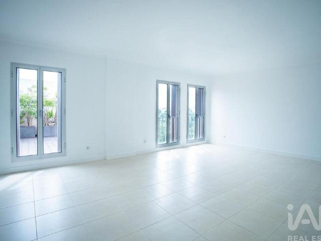 Apartamento venda em Bairro do Condado, Lisboa