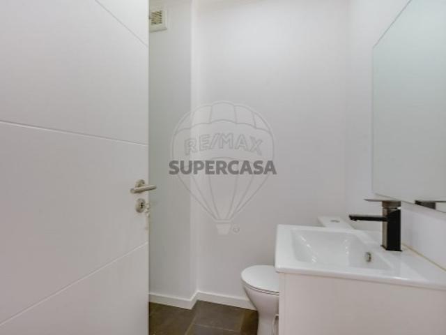 Casa venda em Quinta Nova, Amadora