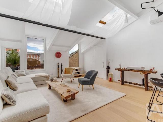 Apartamento venda em Estrela, Lisboa