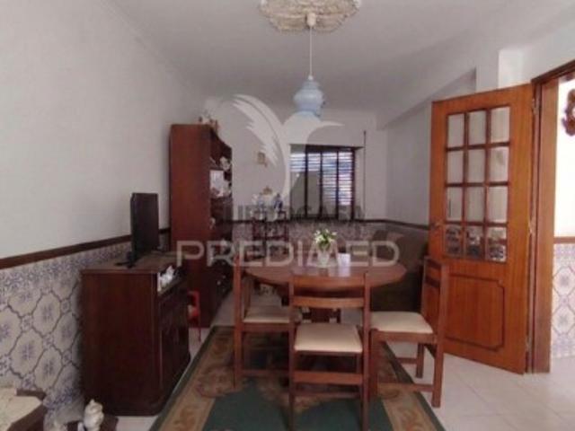Casa venda em Bairro do Juncalinho, Moita