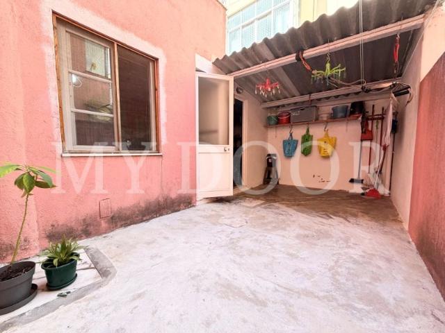 Apartamento venda em Santiago Dos Velhos, Lisboa