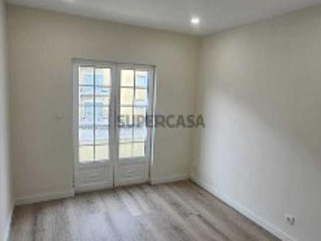 Casa venda em Patameiras, Odivelas