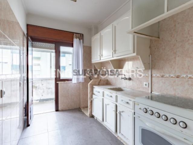 Casa venda em Patameiras, Odivelas