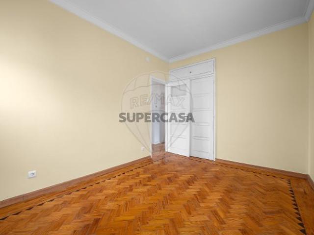 Casa venda em Patameiras, Odivelas
