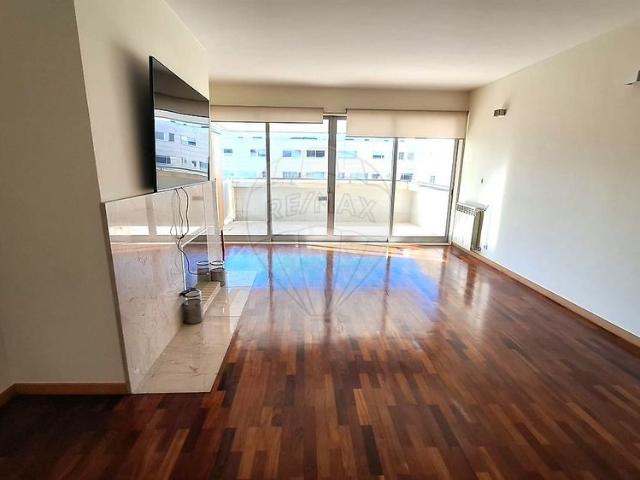 Apartamento alugar em Porto