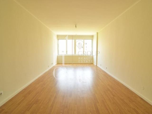 Apartamento alugar em Porto, Cedofeita