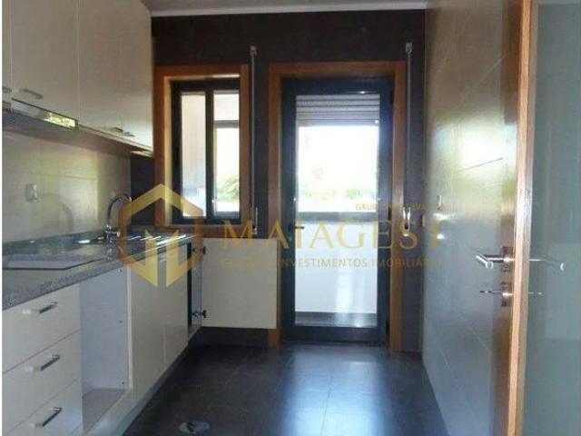 Apartamento alugar em Porto