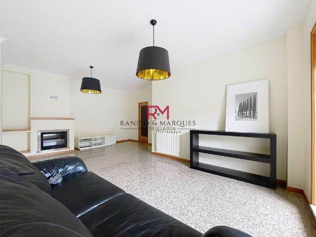 Apartamento alugar em Maia, Barca