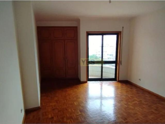 Apartamento alugar em Vila Nova De Gaia, Porto