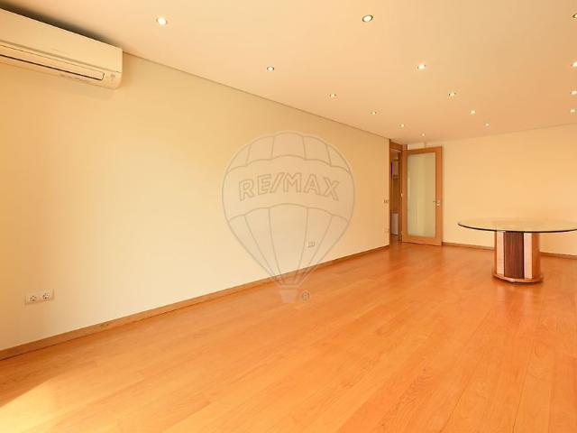 Apartamento alugar em Devesas, Vila Nova De Gaia