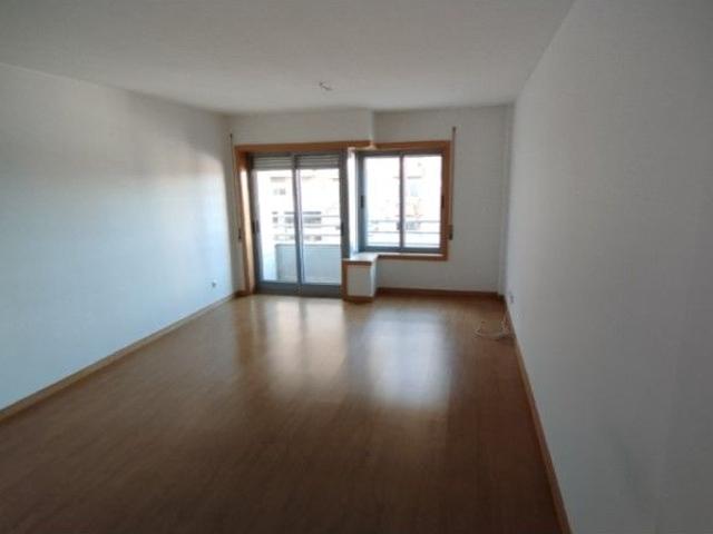 Apartamento alugar em Vila Nova De Gaia, Porto