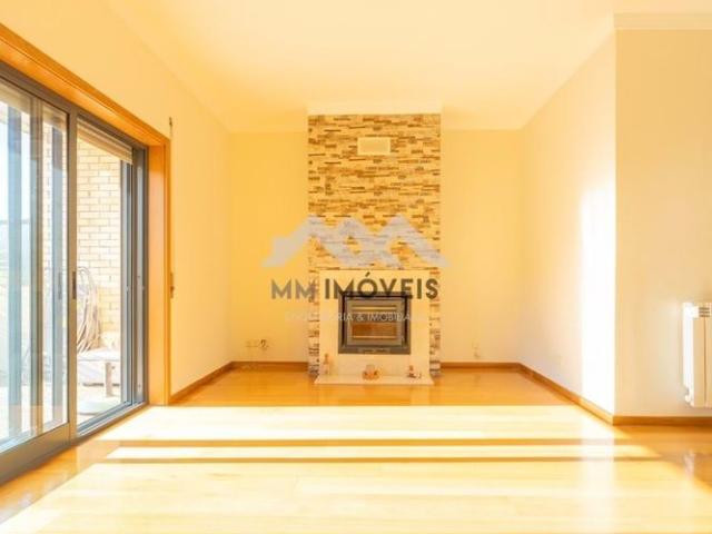 Apartamento alugar em Alto das Torres, Vila Nova De Gaia