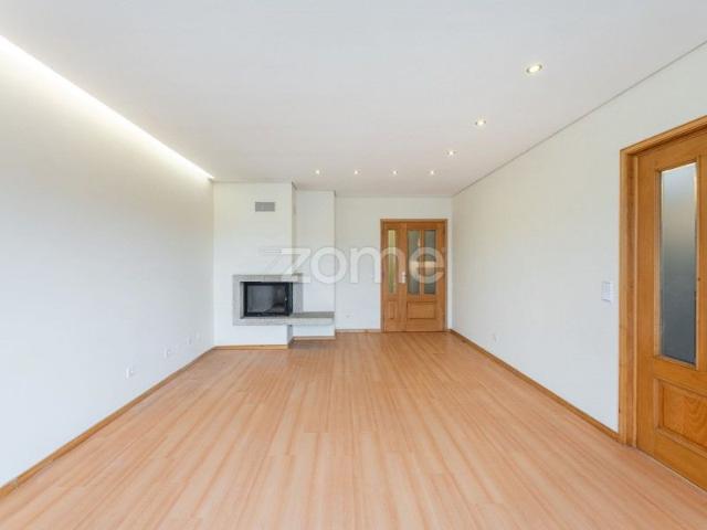 Apartamento alugar em Gondomar, Porto