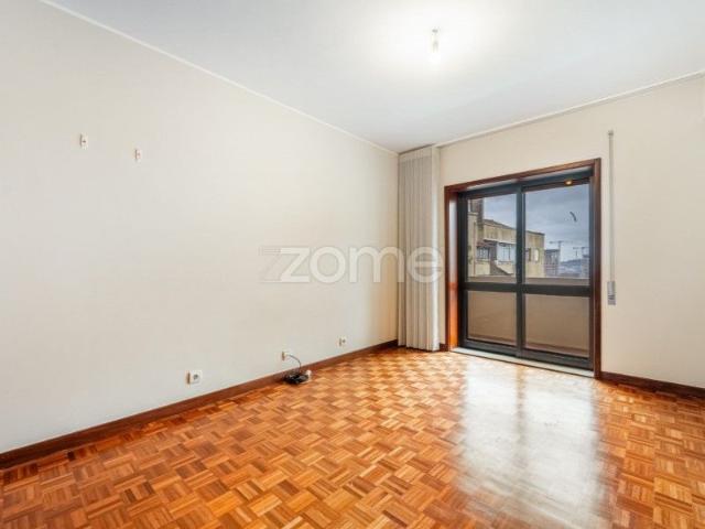 Apartamento alugar em Porto