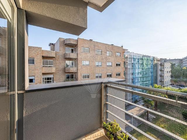 Apartamento alugar em Maia, Barca