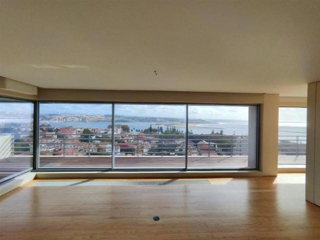 Apartamento alugar em Porto, Cedofeita