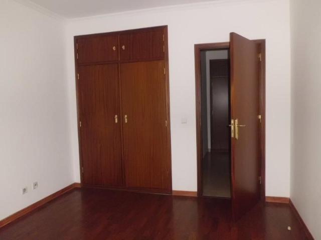 Apartamento alugar em Maia, Barca