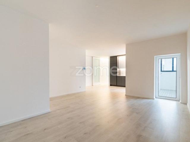 Apartamento alugar em Porto, Cedofeita