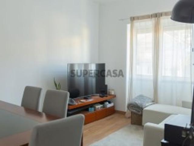 Casa venda em Bairro Flor do Minho, Odivelas
