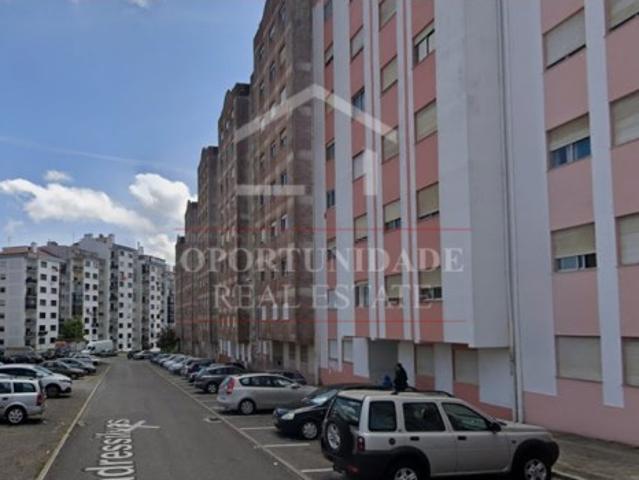 Apartamento venda em Rio de Mouro Velho, Sintra