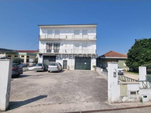 Casa venda em Rio Maior, Santarém