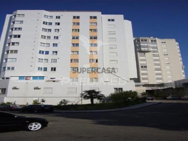 Casa venda em São João Da Madeira, Travessas