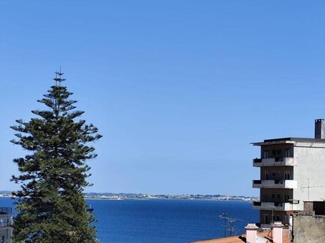 Apartamento venda em Santa Engrácia, Lisboa