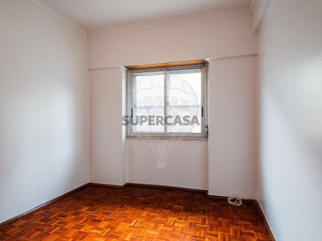 Casa venda em Santiago Dos Velhos, Lisboa