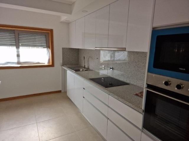 Apartamento alugar em Santa Maria Da Feira, Aveiro
