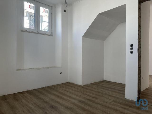 Apartamento venda em Santa Iria Ribeira Santarém, São Salvador