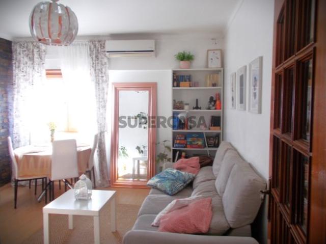 Casa venda em Loures