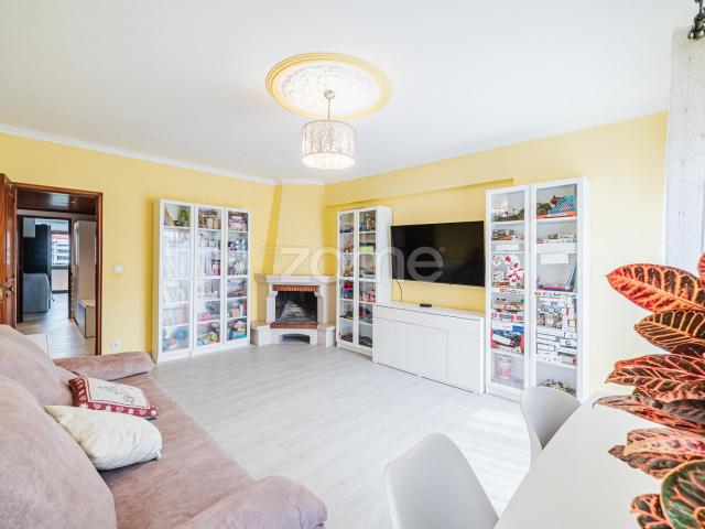 Apartamento venda em Serra das Minas, Rio de Mouro