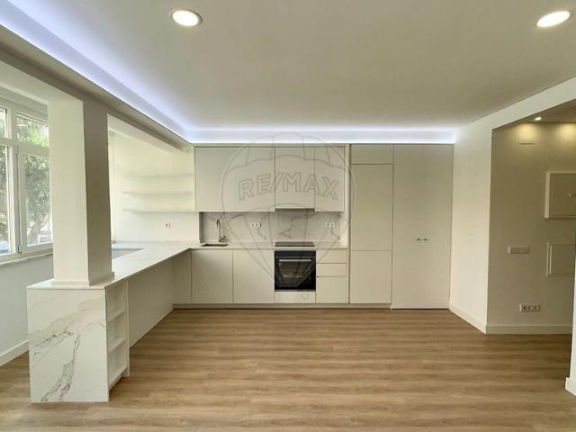 Apartamento alugar em Setúbal