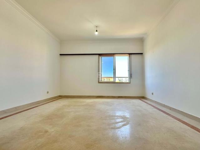Apartamento alugar em Seixal, Setúbal