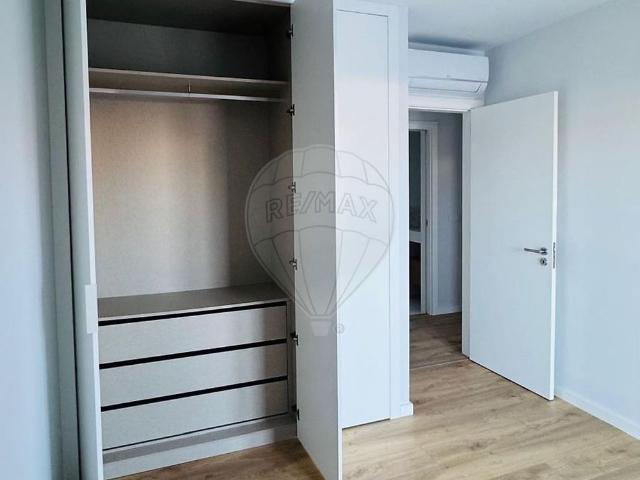 Apartamento alugar em Bairro Ferroviário, Barreiro